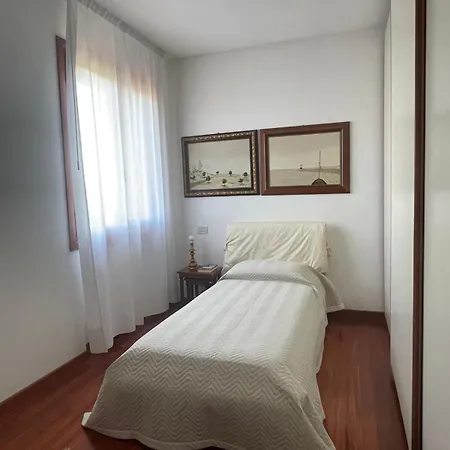Casa Lucia 펜션 *